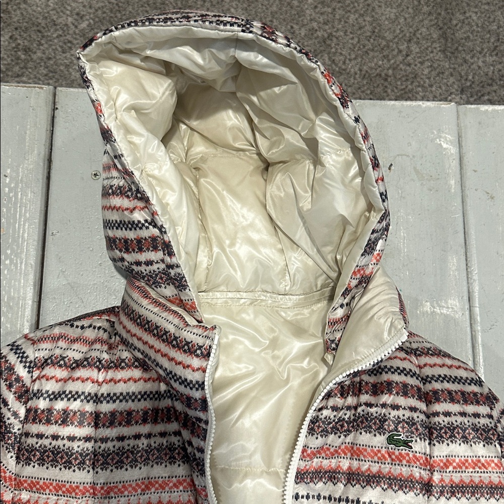 Lacoste Cream and Red Patterned down hooded reversible jacket. Sz 42 medium - Picture 2 of 7